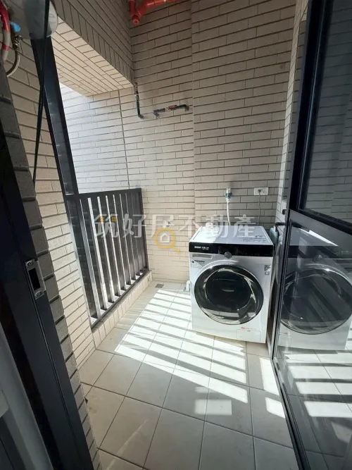Apartment for rent TWD 26 800 - Section 2, Yonghua Road - 2 bedrooms