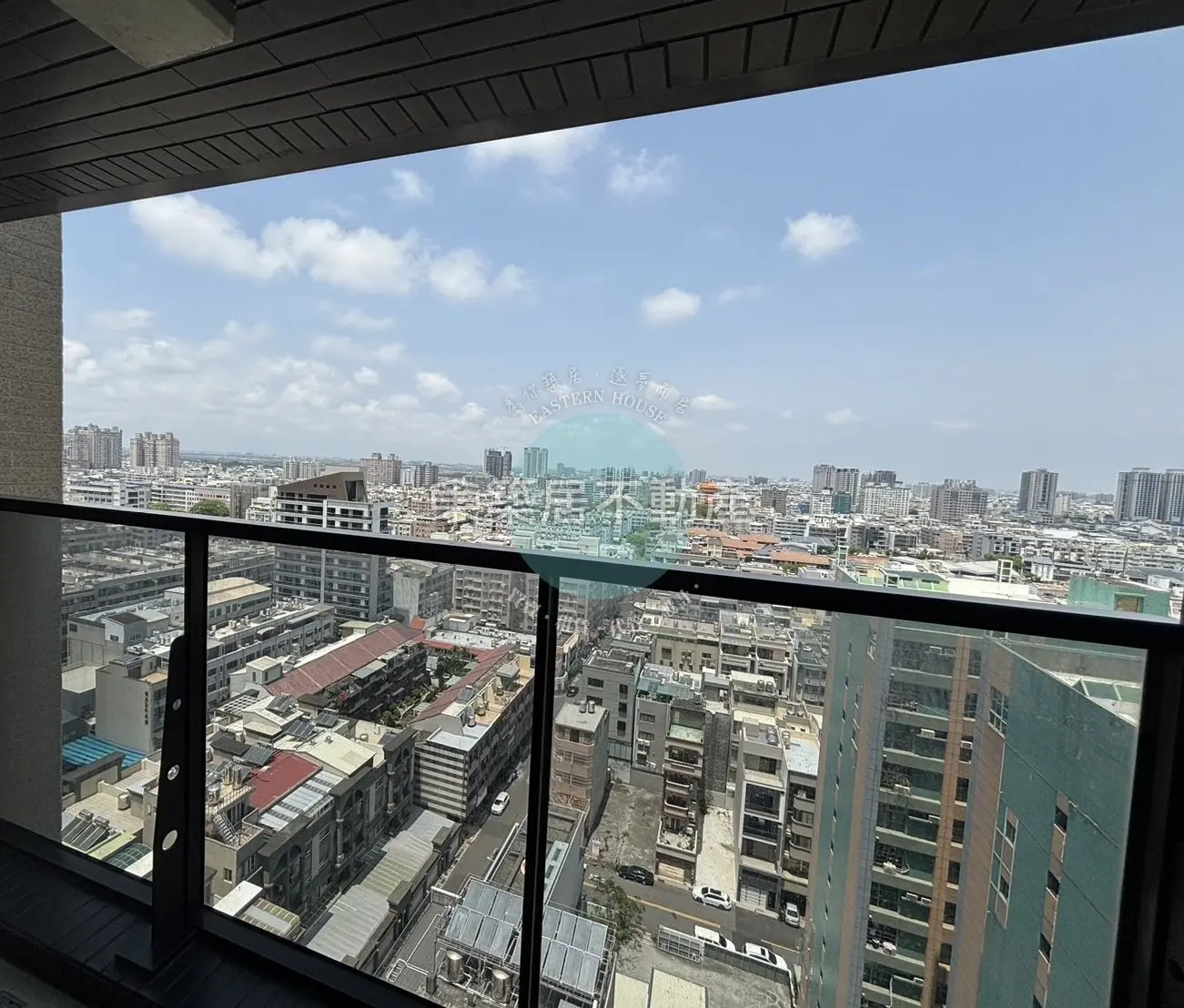3 bedrooms apartment for rent in Anping District, Tainan City | NT$ 37 000 | 28 ping slide 3