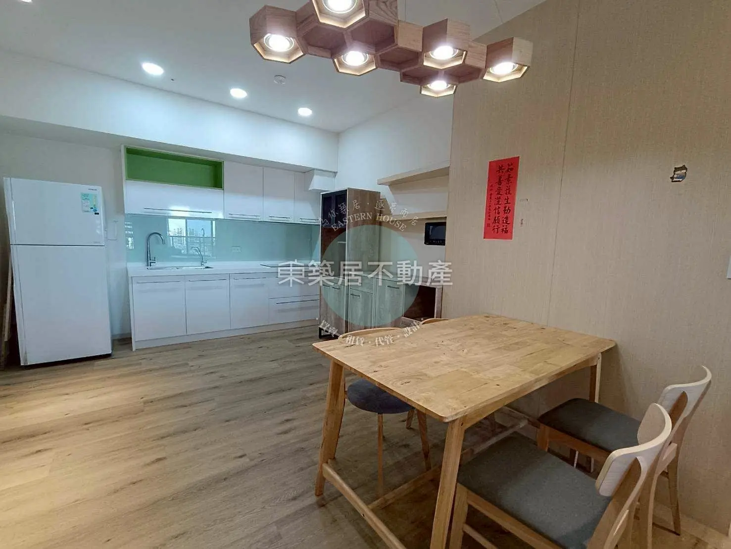 3 bedrooms apartment for rent in Anping District, Tainan City | NT$ 37 000 | 28 ping slide 6