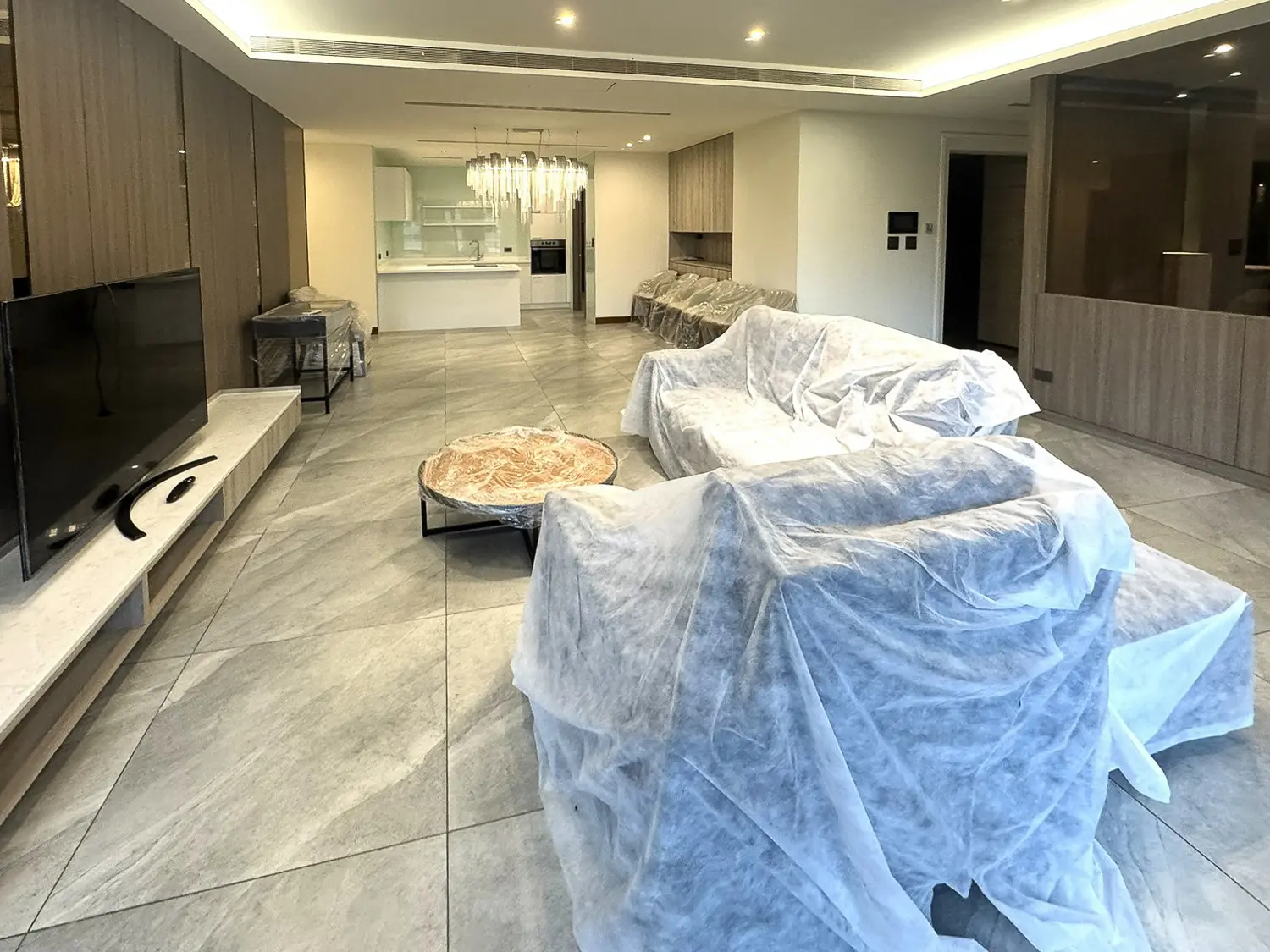 3 bedrooms apartment for rent in Shilin District, Taipei City | NT$ 190 000 | 59 ping slide 0