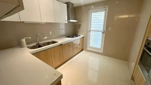 3 bedrooms apartment for rent in Zhongshan District, Taipei City | NT$ 135 000 | 45 ping slide 3