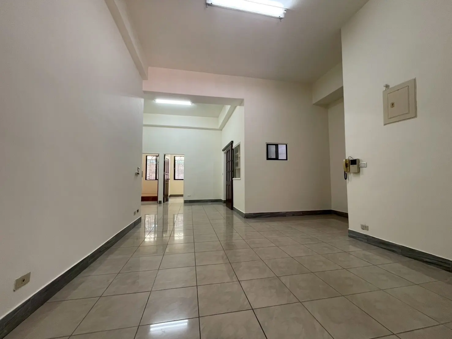 3 bedrooms apartment for sale in Wujie Township, Yilan County | TWD 6 580 000 | 25 ping slide 2