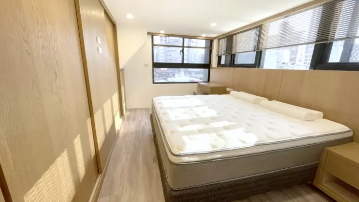 2 bedrooms apartment for rent in Zhongzheng District, Taipei City | NT$ 65 000 | 18 ping slide 5