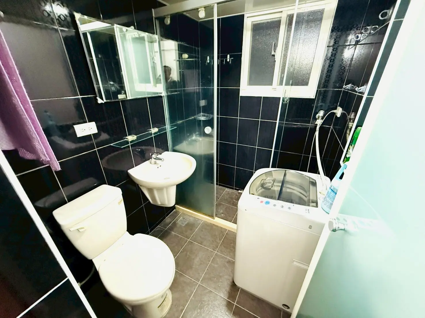 Studio apartment for sale in Zhongshan District, Taipei City | TWD 7 500 000 | 5 ping slide 6