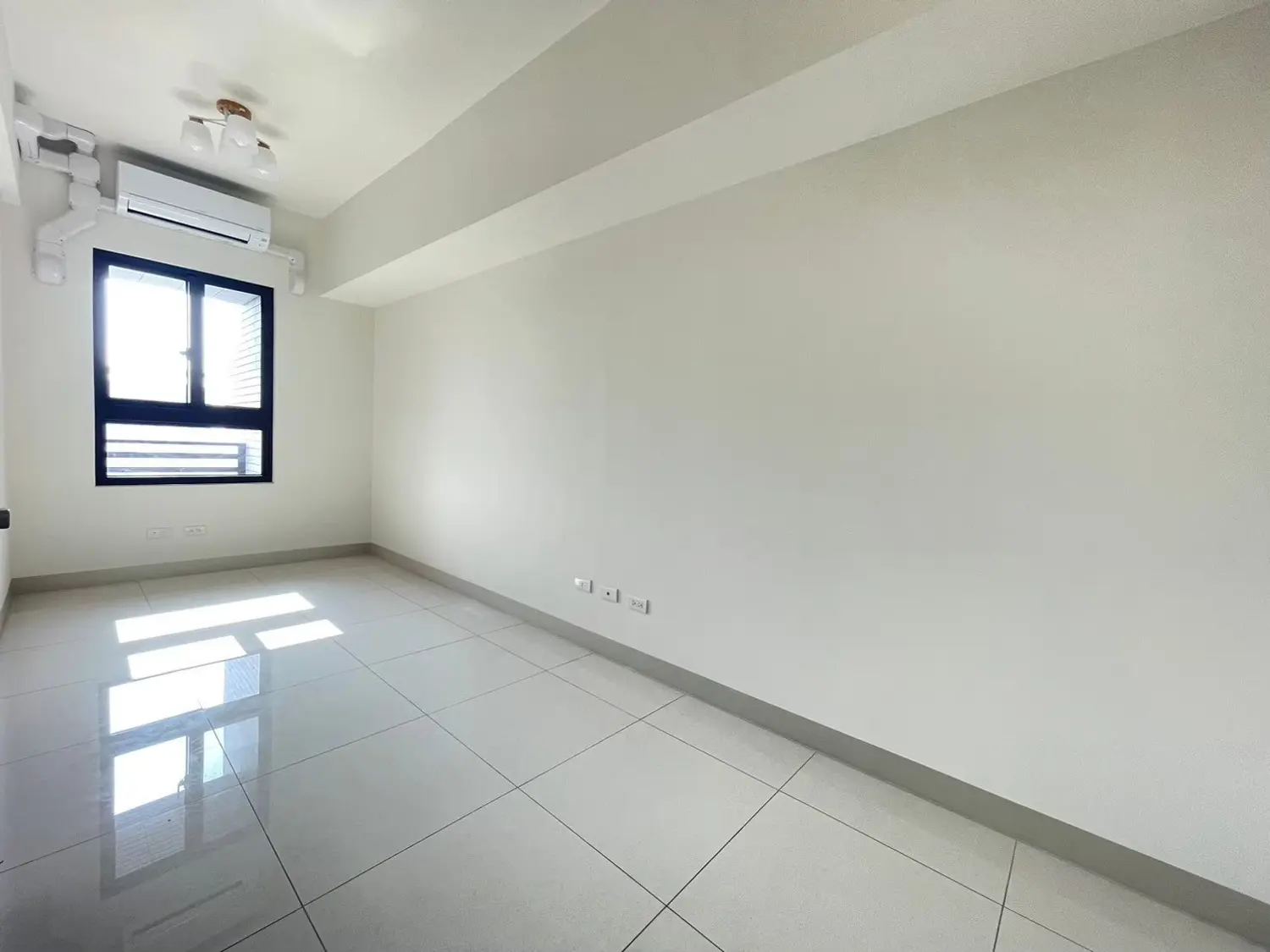 2 bedrooms apartment for rent TWD 25 000 - 14 ping - Fengshan District,Kaohsiung City slide 6
