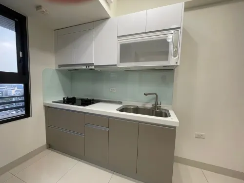 Apartment for rent TWD 25 000 - Fengjia Road - 2 bedrooms