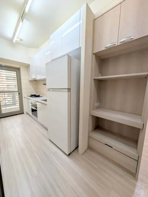 3 bedrooms apartment for rent in Lingya District, Kaohsiung City | NT$ 29 500 | 24 ping slide 6