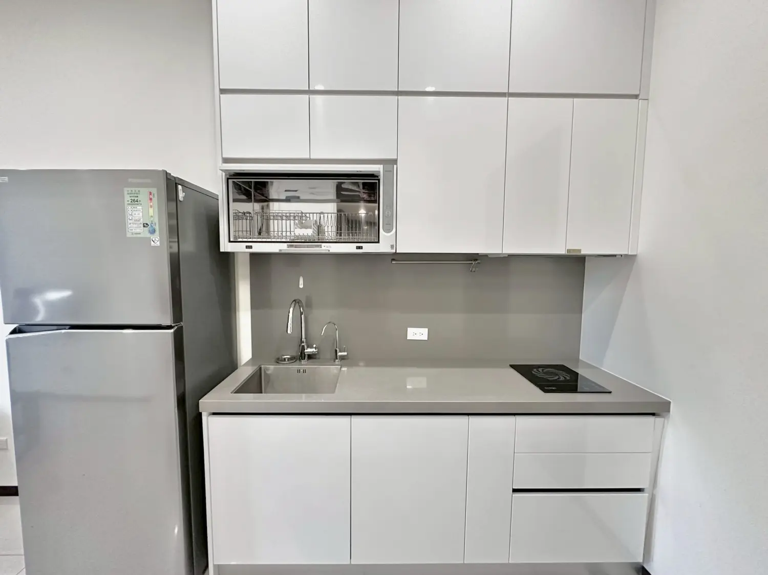 1 room apartment for rent TWD 24 500 - 15 ping - Xitun District,Taichung City slide 10