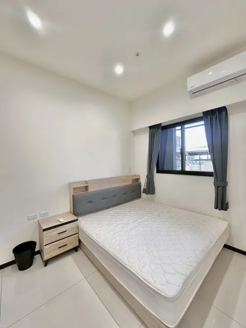 Apartment for rent TWD 24 500 - Section 3, Wenxin Rd - 1 room