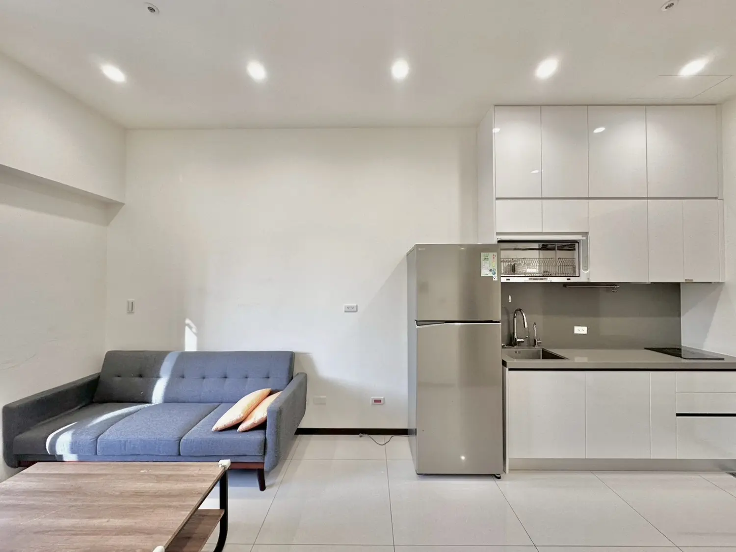 1 room apartment for rent TWD 24 500 - 15 ping - Xitun District,Taichung City slide 5