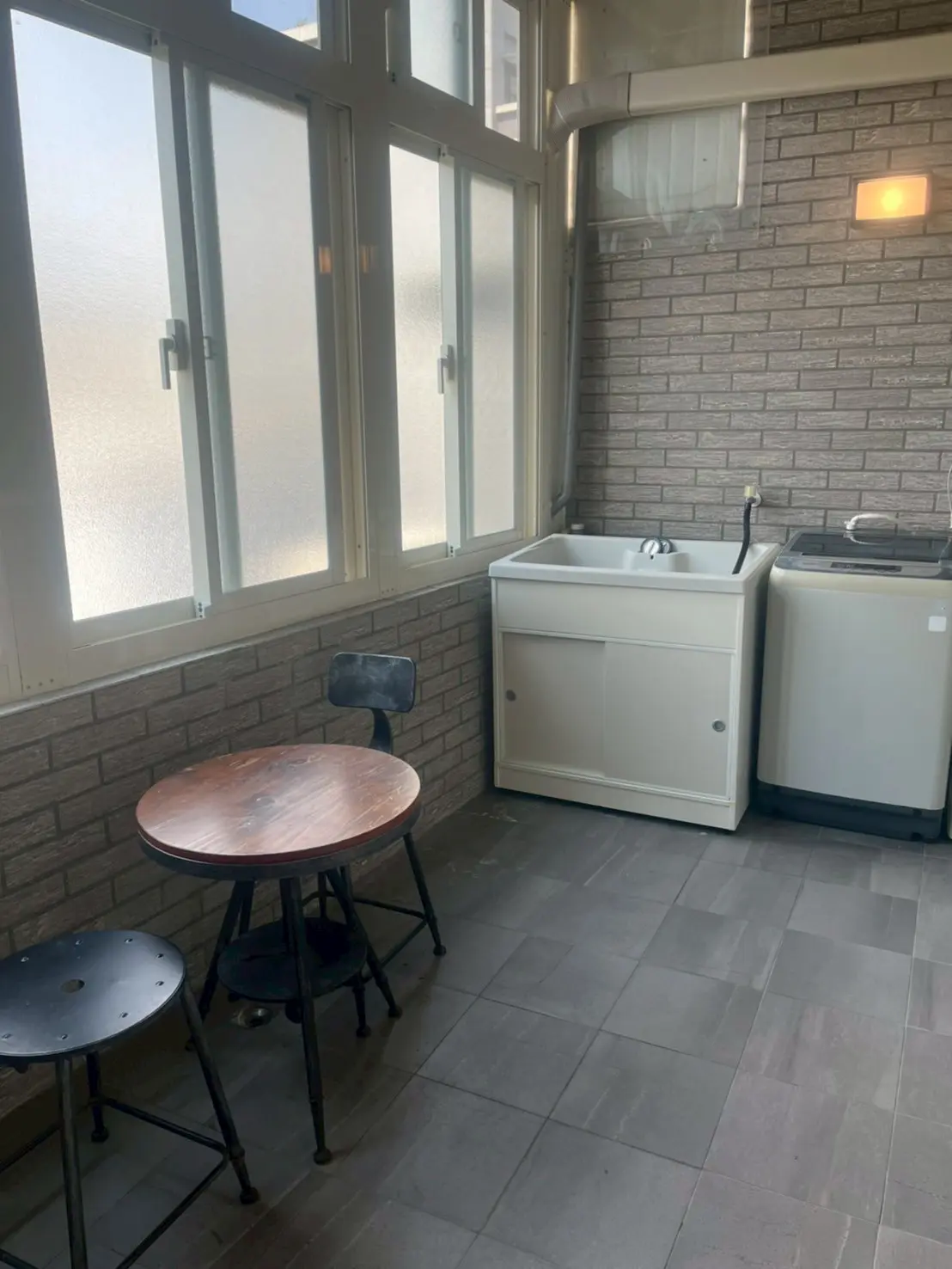 3 bedrooms apartment for rent in Zhongshan District, Taipei City | TWD 45 000 | 20 ping slide 4