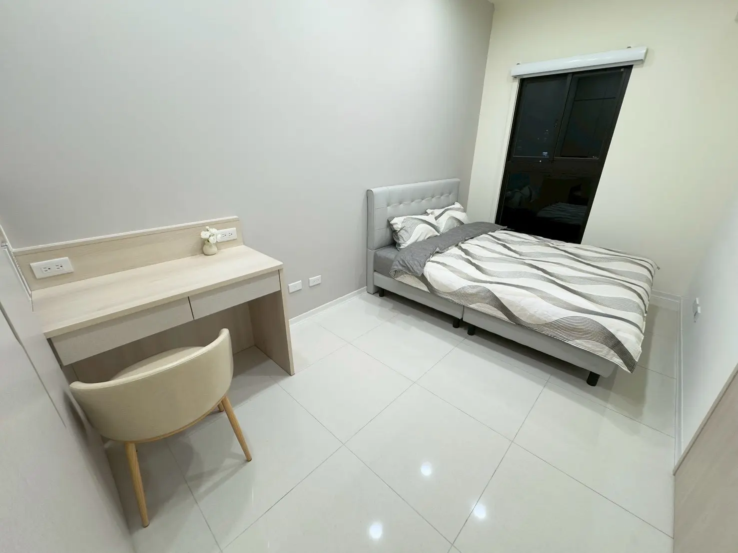 2 bedrooms apartment for rent in Xitun District, Taichung City | NT$ 36 000 | 25 ping slide 9
