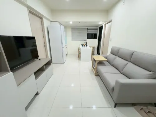 2 bedrooms apartment for rent in Xitun District, Taichung City | NT$ 36 000 | 25 ping slide 1