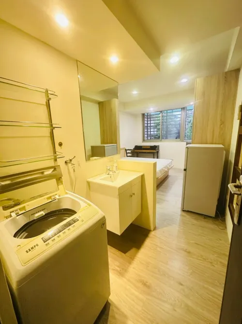 Room for rent NT$ 23 000 - Lane 57, Linyi Street - 1 room
