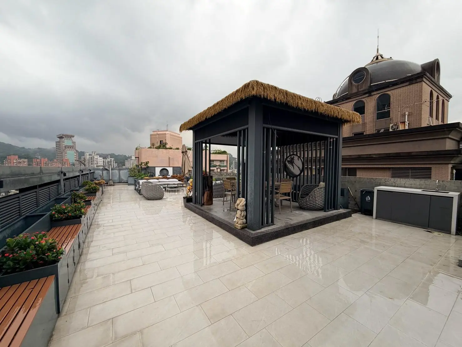 3 bedrooms apartment for rent in Xinyi District, Taipei City | NT$ 280 000 | 66 ping slide 3
