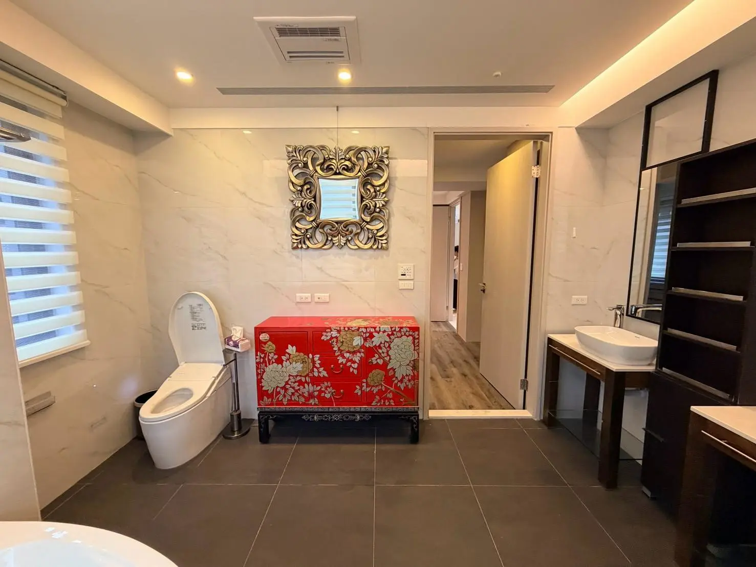 3 bedrooms apartment for rent in Xinyi District, Taipei City | NT$ 280 000 | 66 ping slide 10