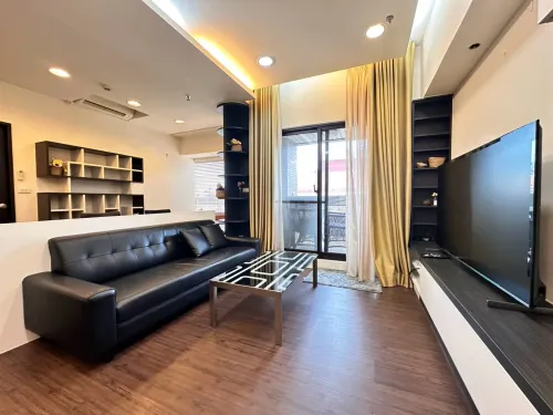 Apartment for rent NT$ 80 000 - Section 1, Shimin Boulevard - 2 bedrooms