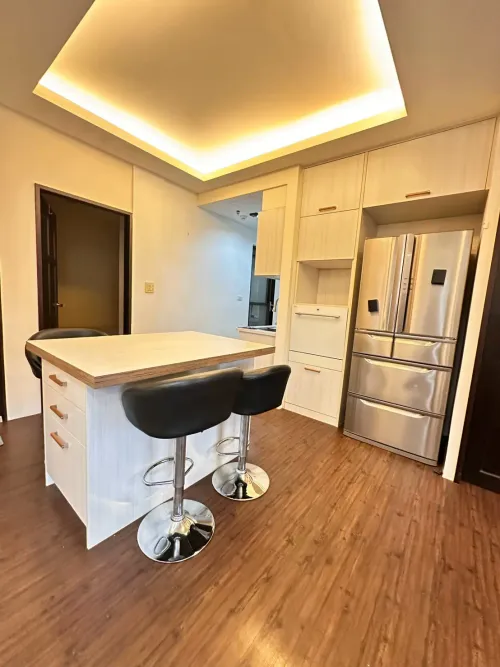2 bedrooms apartment for rent in Datong District, Taipei City | NT$ 80 000 | 30 ping slide 4