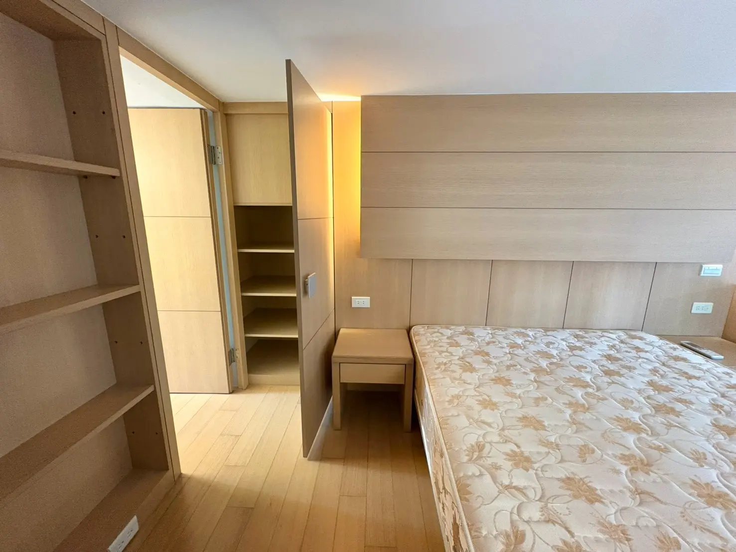 1 room apartment for rent in Daan District, Taipei City | NT$ 39 000 | 8 ping slide 7