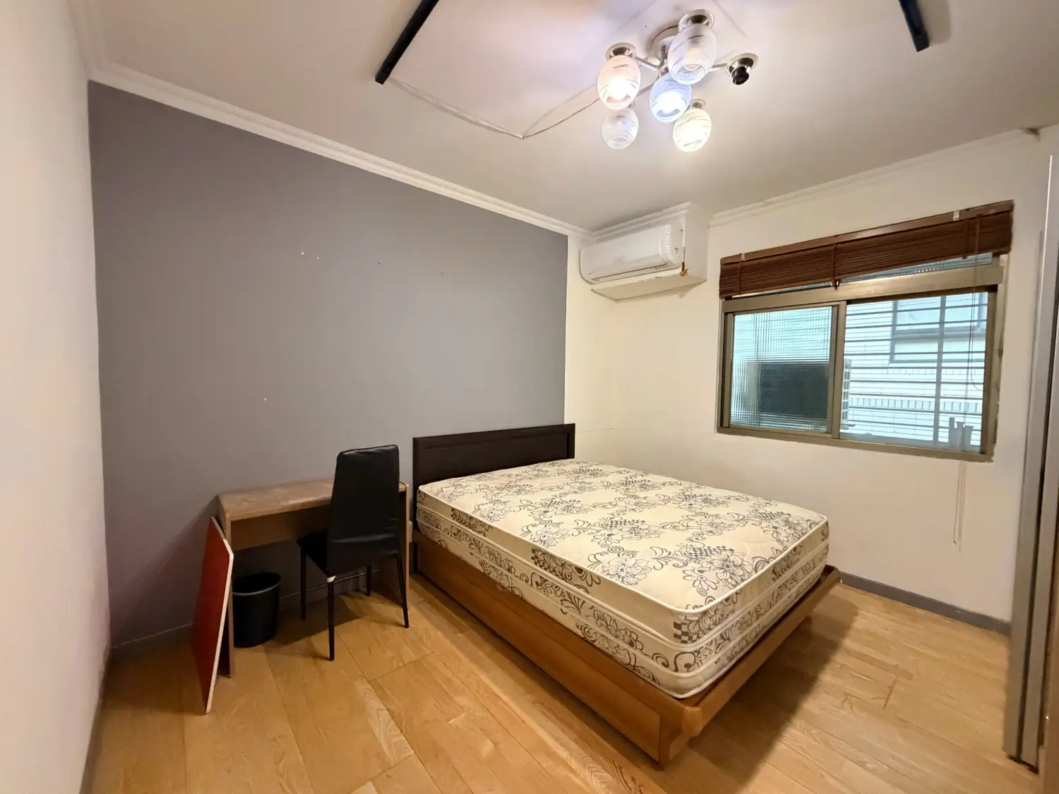 3 bedrooms apartment for rent in Wanhua District, Taipei City | NT$ 42 000 | 38 ping slide 11
