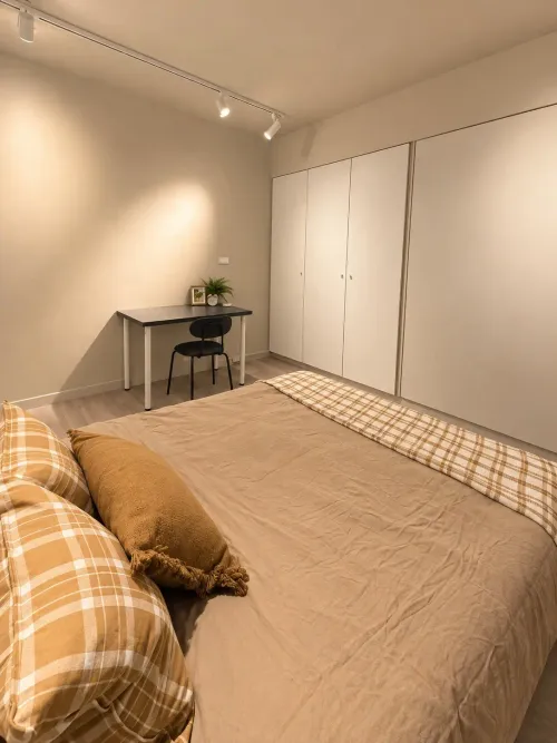 Room for rent NT$ 26 800 - Lane 128, Section 2, Zhongshan North Road - 4 bedrooms