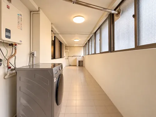 Room for rent NT$ 26 800 - Lane 128, Section 2, Zhongshan North Road - 4 bedrooms
