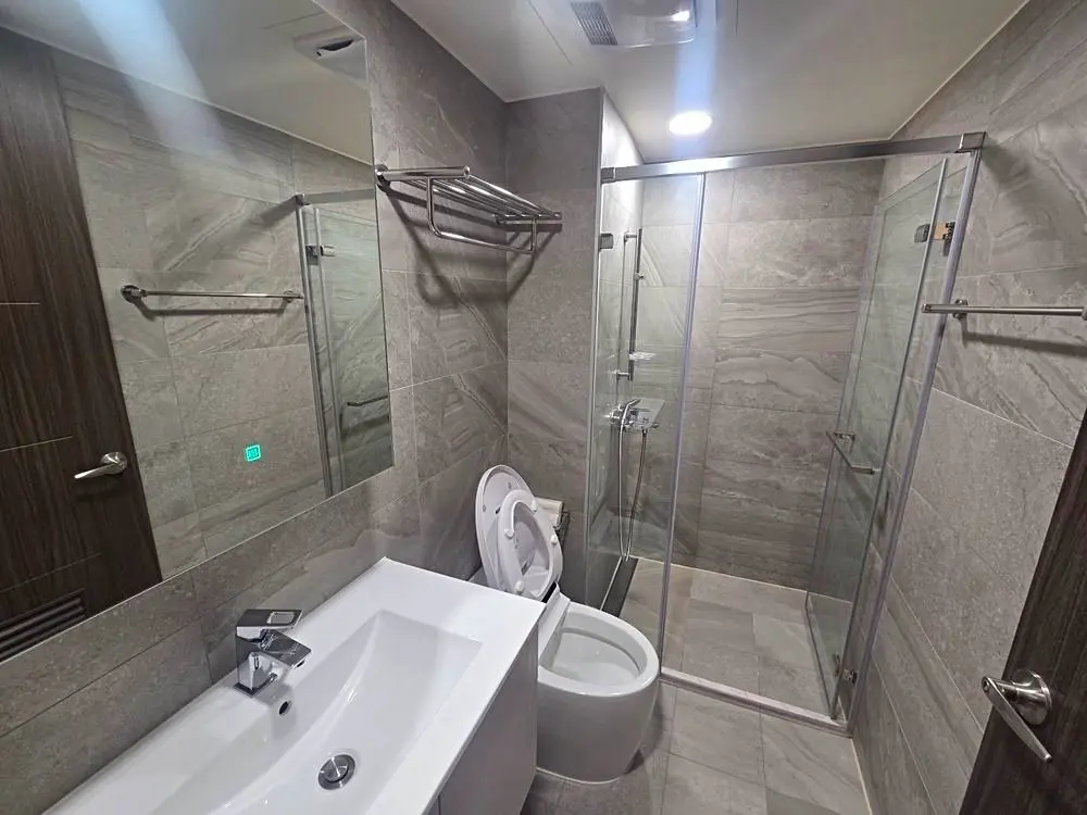 2 bedrooms apartment for rent in Sanchong District, New Taipei City | NT$ 35 000 | 16 ping slide 4
