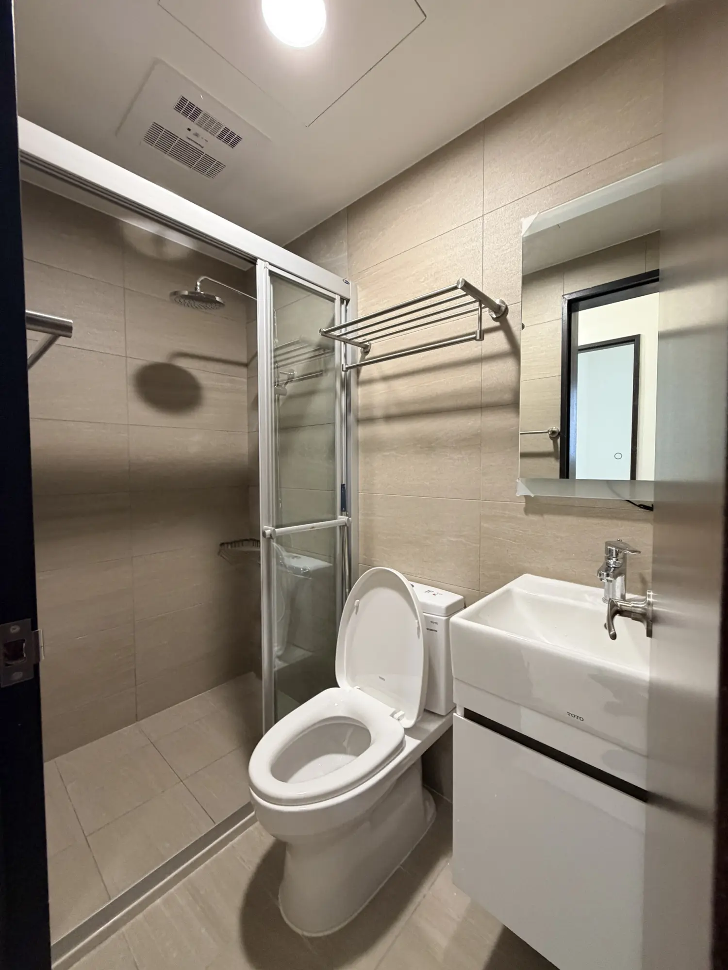 3 bedrooms apartment for rent in Sanchong District, New Taipei City | NT$ 46 000 | 21 ping slide 13