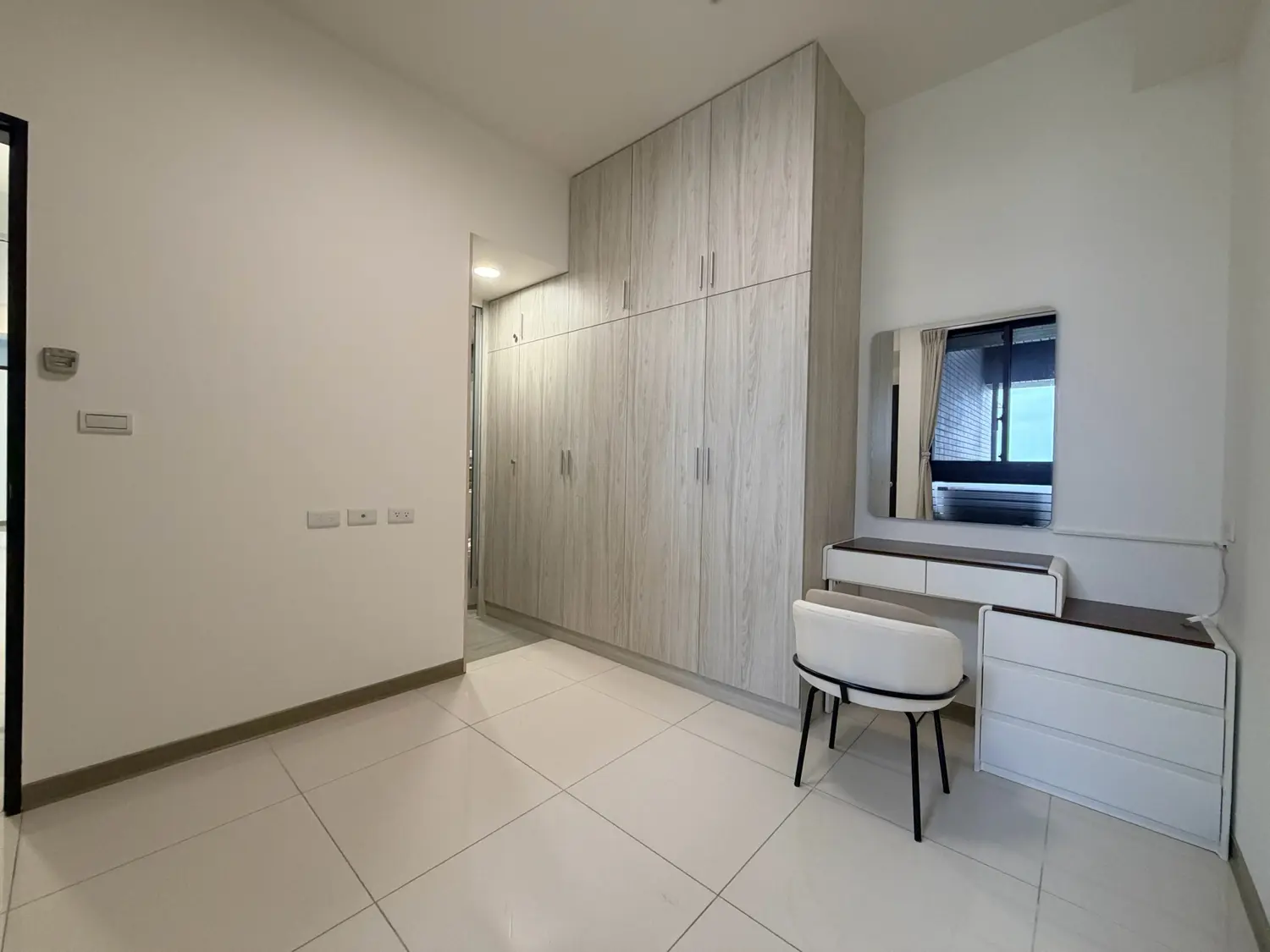 3 bedrooms apartment for rent in Sanchong District, New Taipei City | NT$ 46 000 | 21 ping slide 4