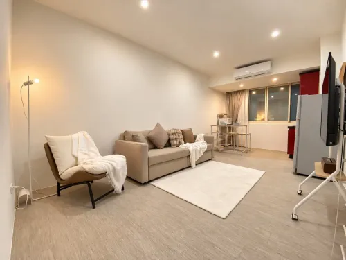 1 room apartment for rent in Zhongshan District, Taipei City | NT$ 50 000 | 15 ping slide 1
