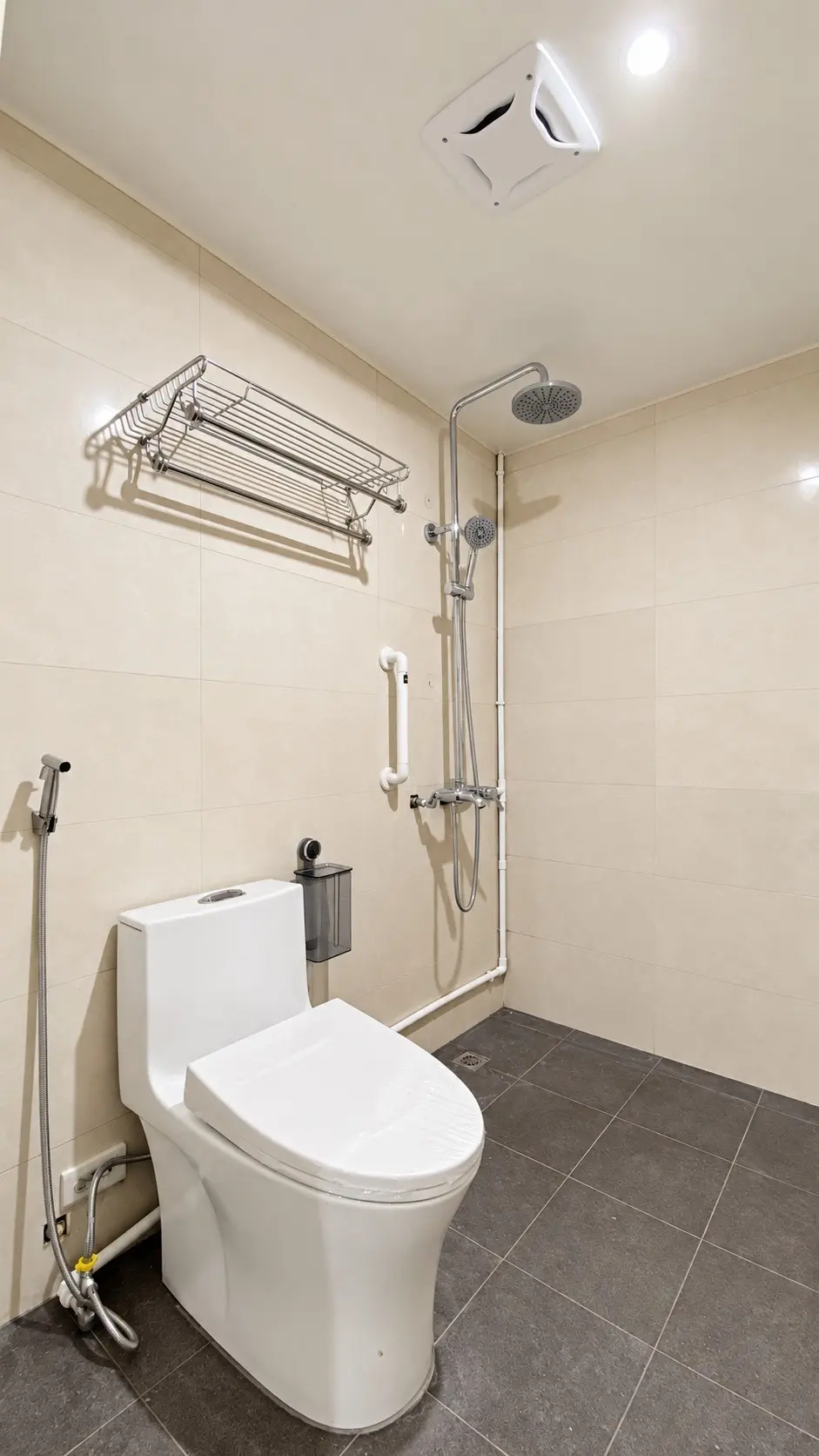 1 room apartment for rent in Zhongshan District, Taipei City | NT$ 50 000 | 15 ping slide 8