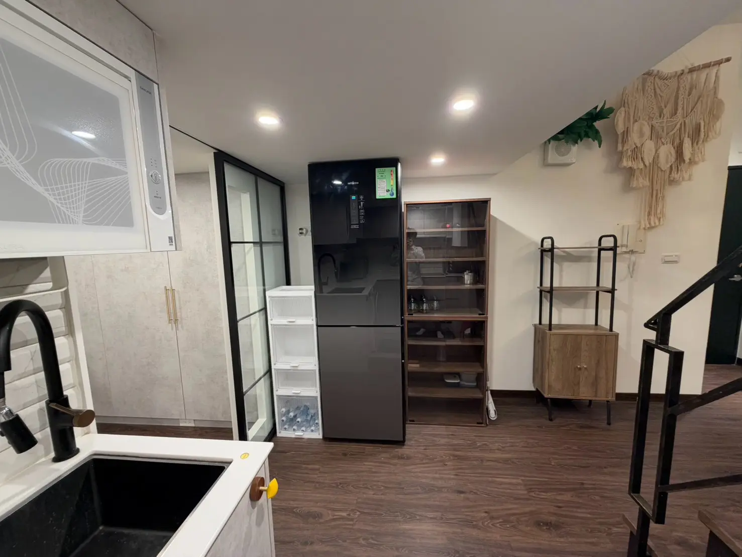Studio apartment for rent in Datong District, Taipei City | NT$ 50 000 | 28 ping slide 13