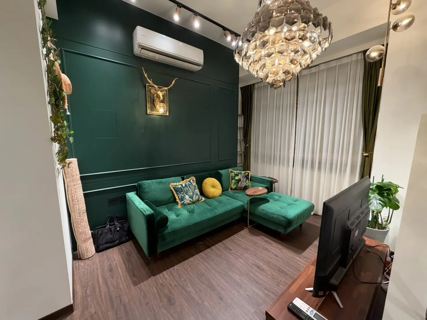 Studio apartment for rent in Datong District, Taipei City | NT$ 50 000 | 28 ping slide 7