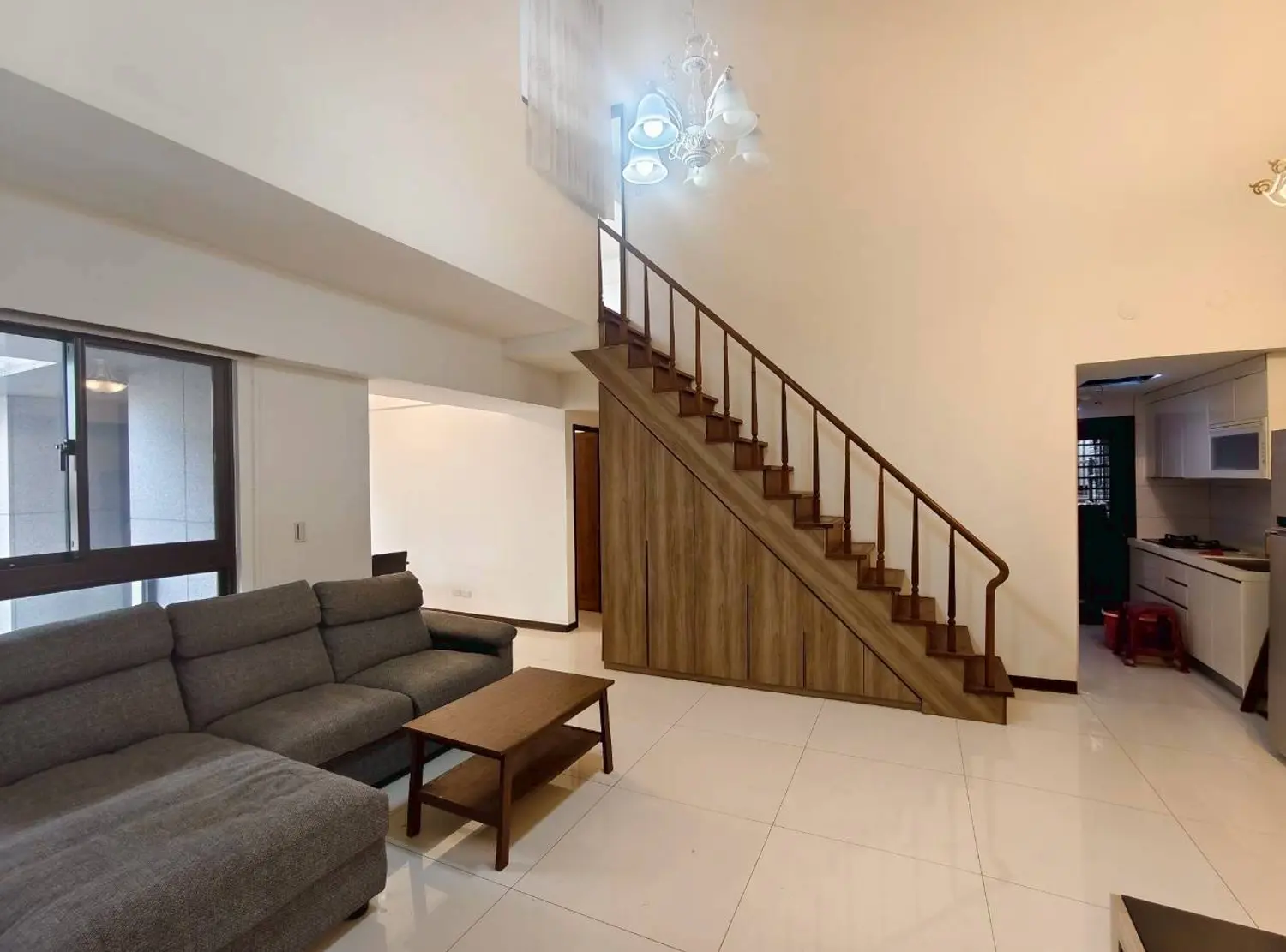 3 房 公寓 出租 TWD 138 000 - 75 坪 - 中山區, 台北市 slide 2