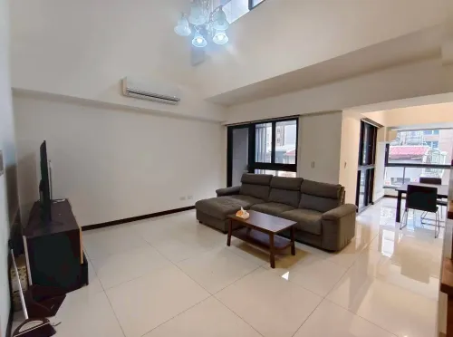 公寓 出租 TWD 138 000 - 長安東路一段56巷7弄 - 3 房