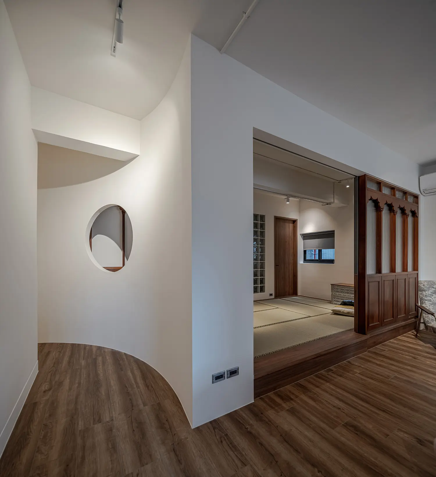 3 bedrooms apartment for rent TWD 49 500 - 25 ping - Wanhua District,Taipei City slide 7