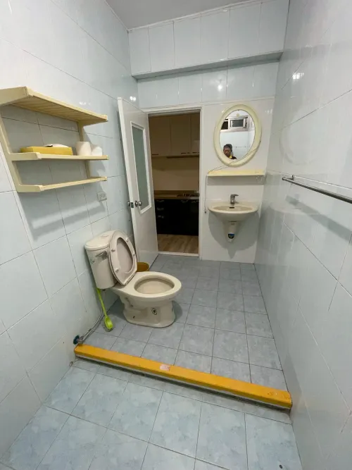 Room for rent NT$ 18 000 - Furong Street - 5 bedrooms