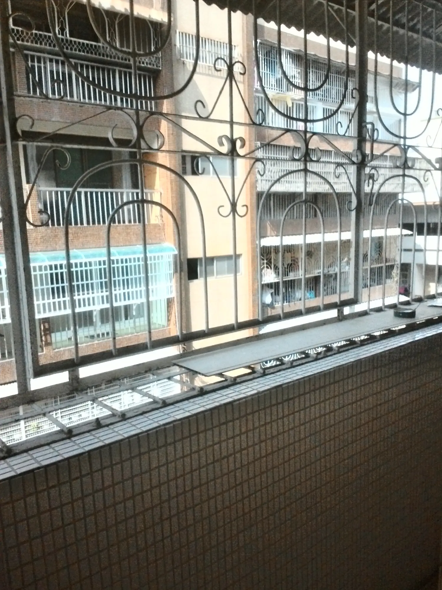 3 bedrooms apartment for rent in Sanmin District, Kaohsiung City | NT$ 9 000 | 23 ping slide 9