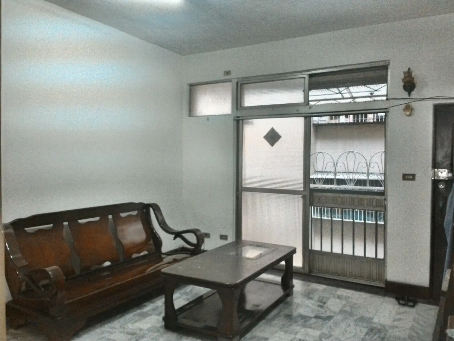 3 bedrooms apartment for rent in Sanmin District, Kaohsiung City | NT$ 9 000 | 23 ping slide 3