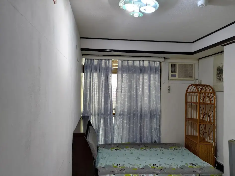 Room for rent in Daan District, Taipei City | NT$ 11 000 | 6 ping slide 0