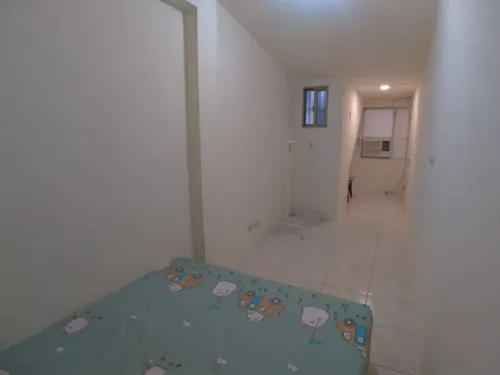Room for rent in Zhongzheng District, Taipei City | NT$ 13 800 | 5 ping slide 1
