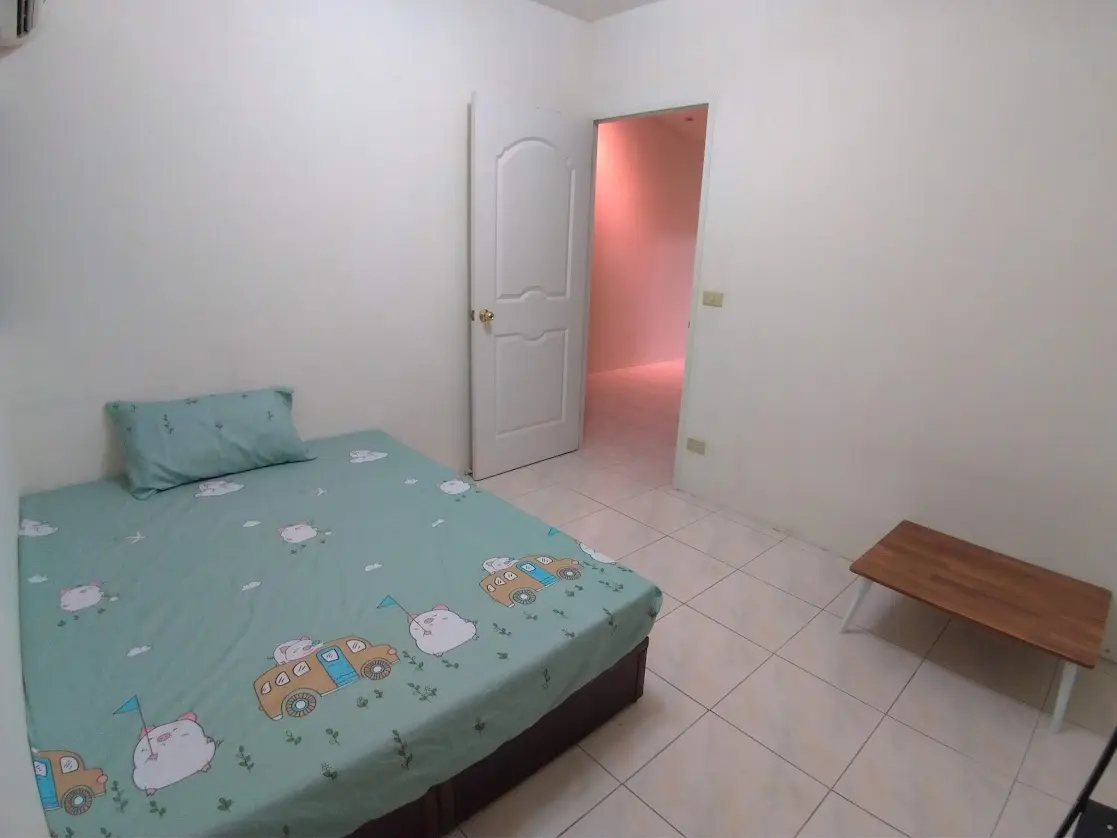 Room for rent in Zhongzheng District, Taipei City | NT$ 12 500 | 4 ping slide 5