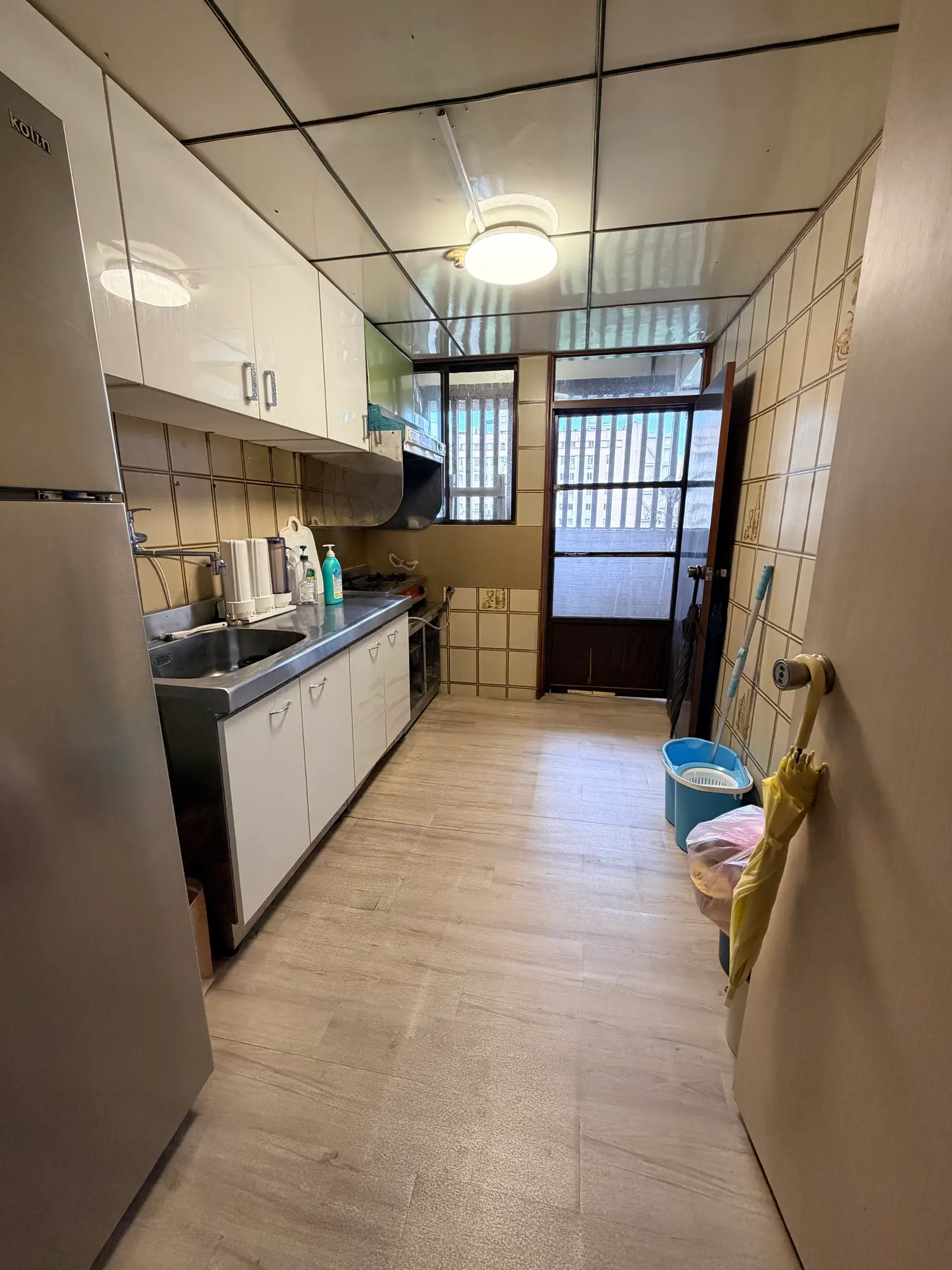 中正區, 台北市分租套房、雅房出租 | NT$ 17 300 | 5 坪 slide 6
