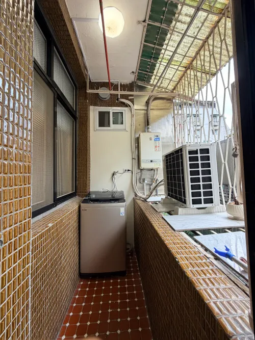 Room for rent NT$ 20 800 - Zhuangjing Road - 4 bedrooms