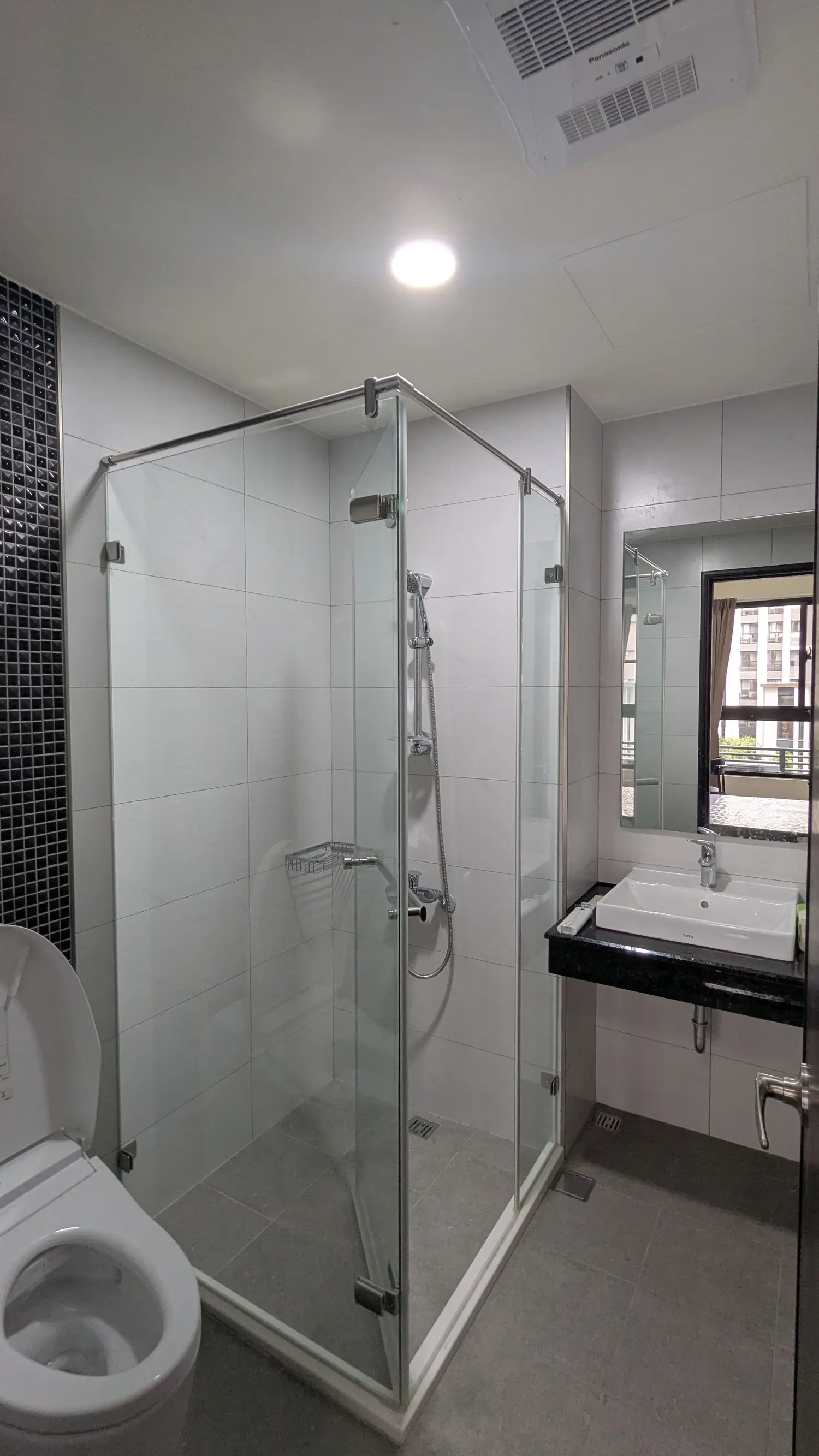 Room for rent in Qiaotou District, Kaohsiung City | NT$ 14 000 | 8 ping slide 0