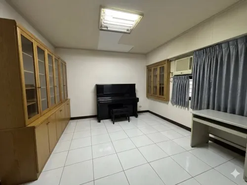 Apartment for sale TWD 42 900 000 - Lane 469, Songjiang Road - 4 bedrooms