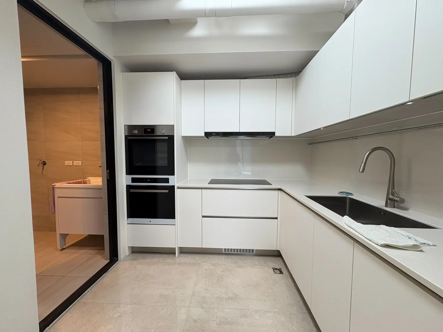 3 bedrooms apartment for rent in Beitun District, Taichung City | TWD 43 000 | 23 ping slide 4