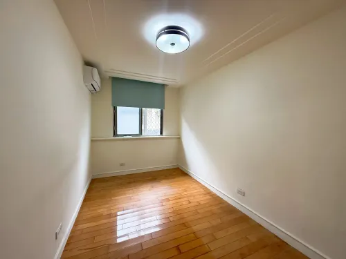 3 bedrooms apartment for rent TWD 41 000 - 23 ping - Xinyi District, Taipei City slide 3