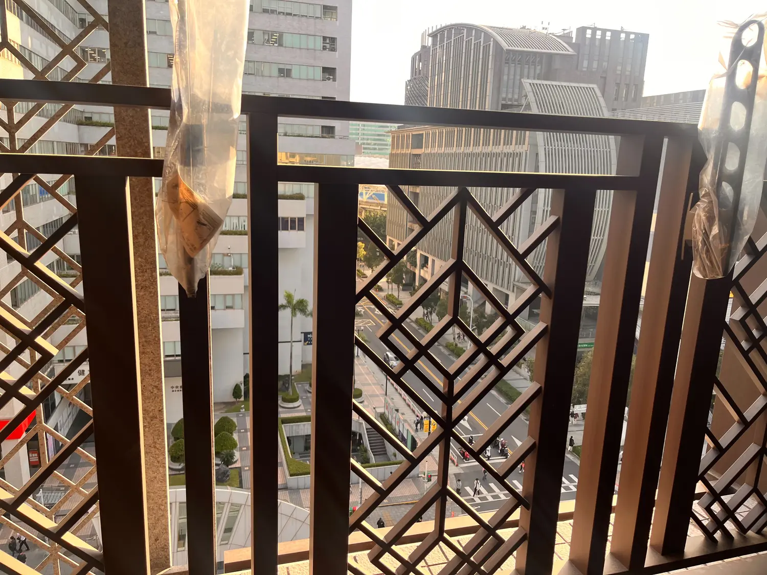 4 bedrooms apartment for sale in Songshan District, Taipei City | NT$ 96 880 000 | 35 ping slide 15