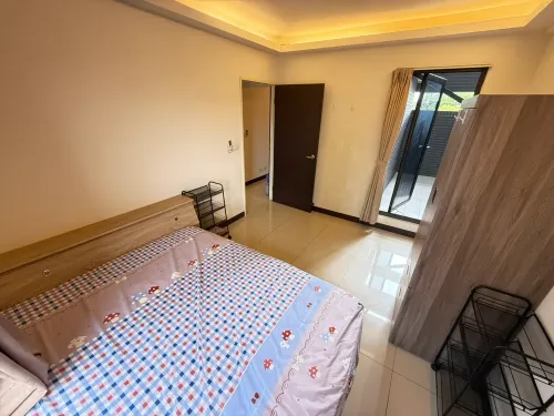 Apartment for rent TWD 36 000 - Jingxian Rd - 3 bedrooms